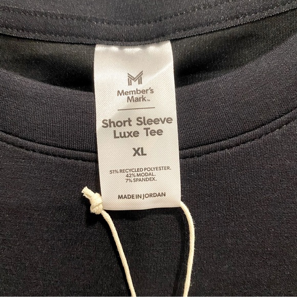 Luxe Scuba Black Tee - Size XL - Picture 8 of 9